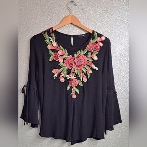 Cirana Embroidered Boho Style Blouse